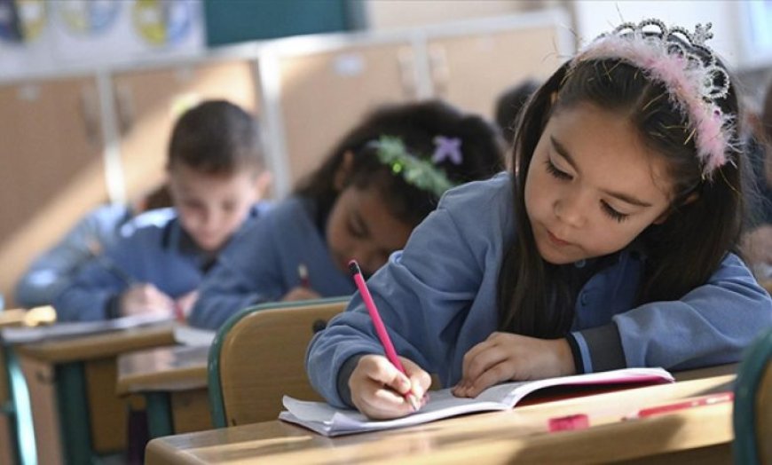 İlkokullarda Sınav ve Sınıfta Kalma Kalktı! Öğrenciler En Rahat Dönemini Yaşıyor