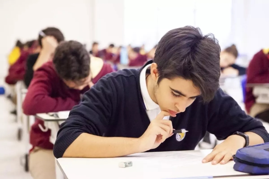 Liselerde Blok Ders Dönemi Resmen Başladı! İşte Yeni Uygulamanın Detayları