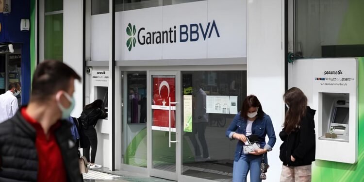 Garanti Bankası’ndan 100.000 TL’ye kadar 3 ay ertelemeli nakit kredi kampanyası